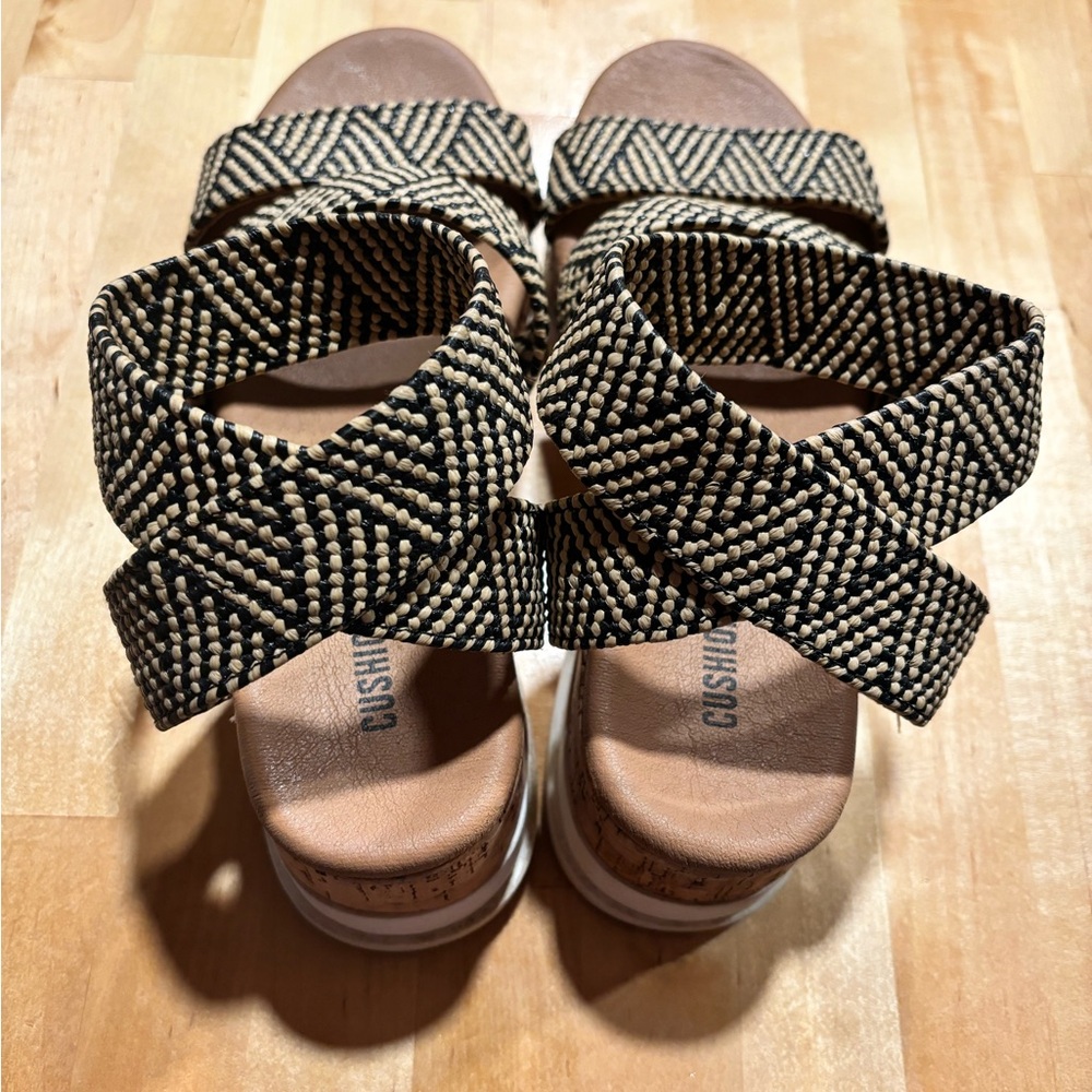 Platform sandals - Picture 4 of 4